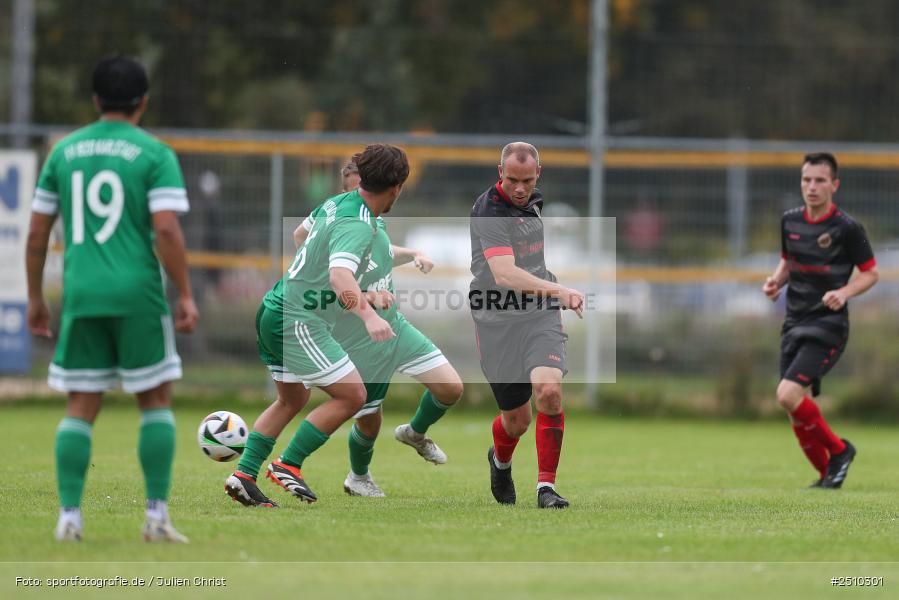 Sportgelände, Karlstadt, 21.09.2025, sport, action, Fussball, BFV, 10. Spieltag, Kreisliga Würzburg Gr. 2, SG Burgsinn, FV Karlstadt - Bild-ID: 2510301