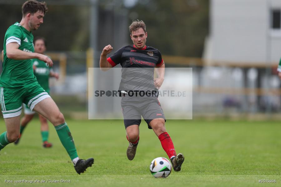 Sportgelände, Karlstadt, 21.09.2025, sport, action, Fussball, BFV, 10. Spieltag, Kreisliga Würzburg Gr. 2, SG Burgsinn, FV Karlstadt - Bild-ID: 2510358