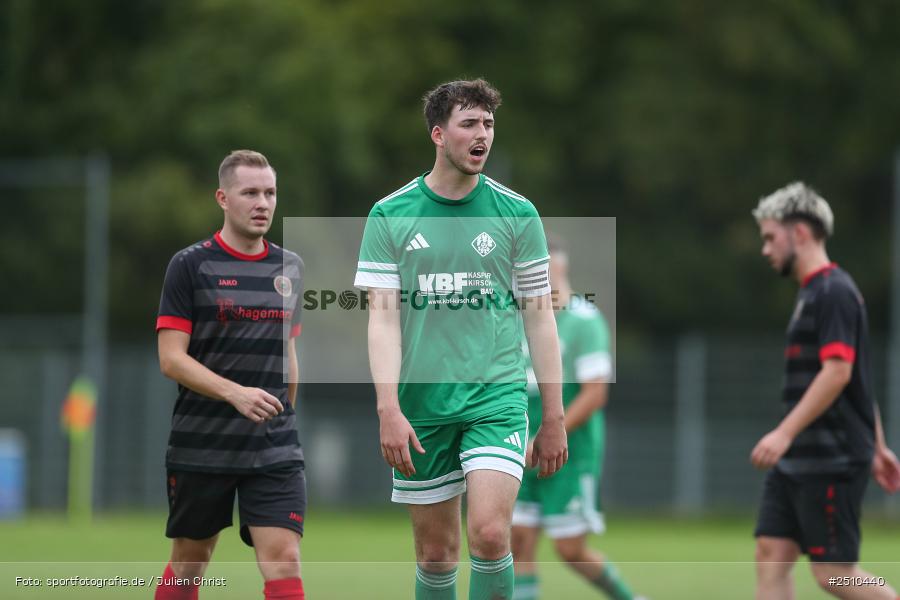 Sportgelände, Karlstadt, 21.09.2025, sport, action, Fussball, BFV, 10. Spieltag, Kreisliga Würzburg Gr. 2, SG Burgsinn, FV Karlstadt - Bild-ID: 2510440