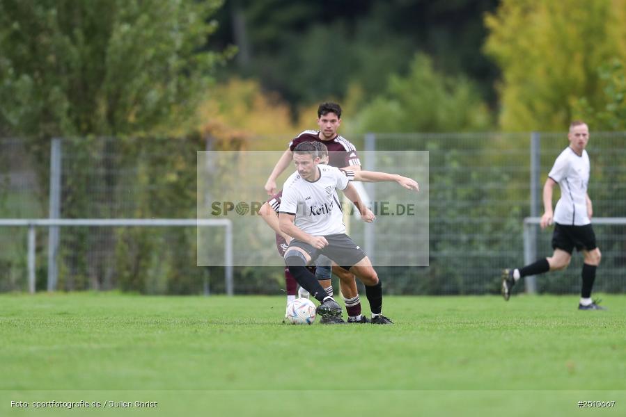 sport, action, TuS Röllbach, TUS, TSV Lohr, TSV, Sportgelände, Lohr am Main, Fussball, Bezirksliga Unterfranken West, BFV, 21.09.2025, 10. Spieltag - Bild-ID: 2510667