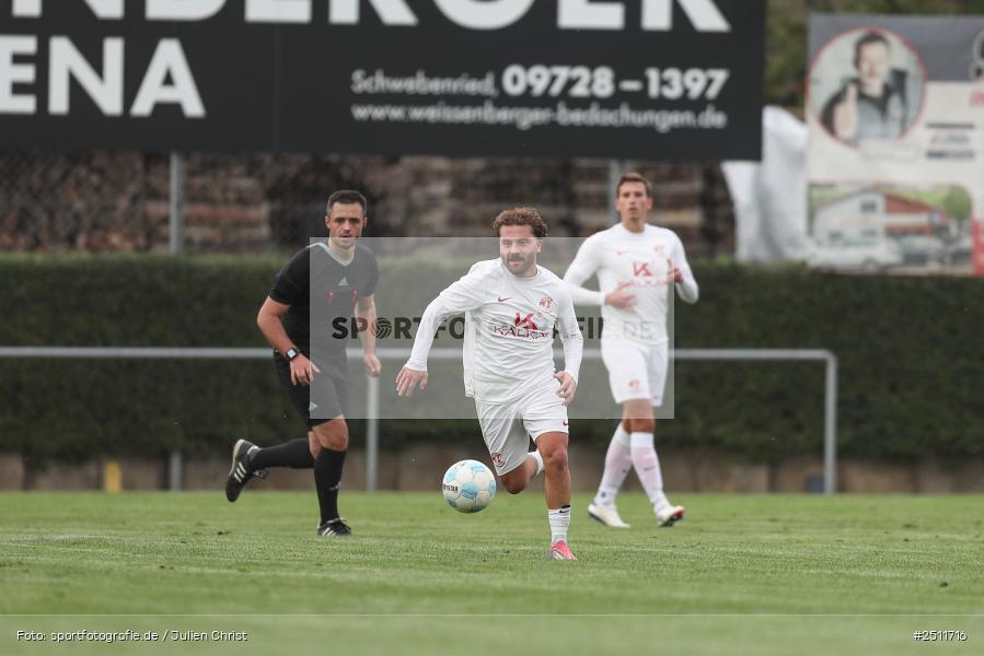 sport, action, Sportgelände, Schwebenried, SV Vatan Spor Aschaffenburg, Landesliga Nordwest, Fussball, DJK Schwebenried/Schwemmelsbach, BFV, 27.09.2025, 13. Spieltag - Bild-ID: 2511716