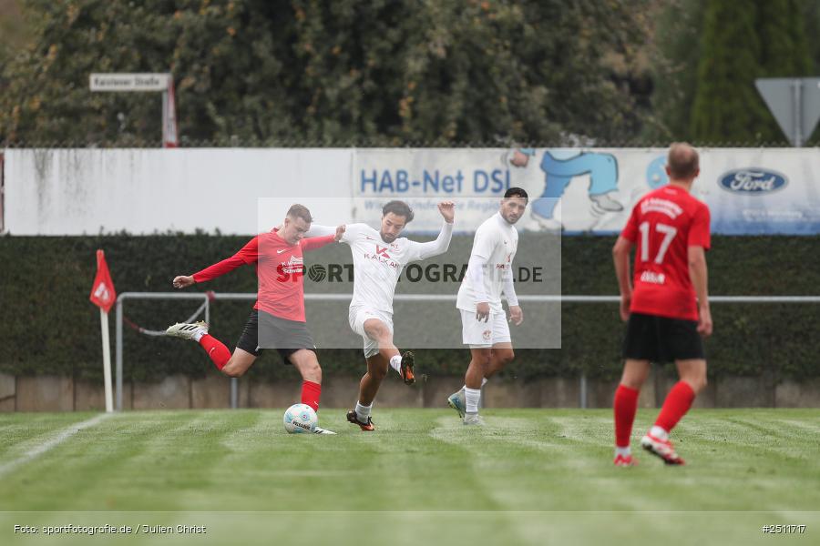 sport, action, Sportgelände, Schwebenried, SV Vatan Spor Aschaffenburg, Landesliga Nordwest, Fussball, DJK Schwebenried/Schwemmelsbach, BFV, 27.09.2025, 13. Spieltag - Bild-ID: 2511717