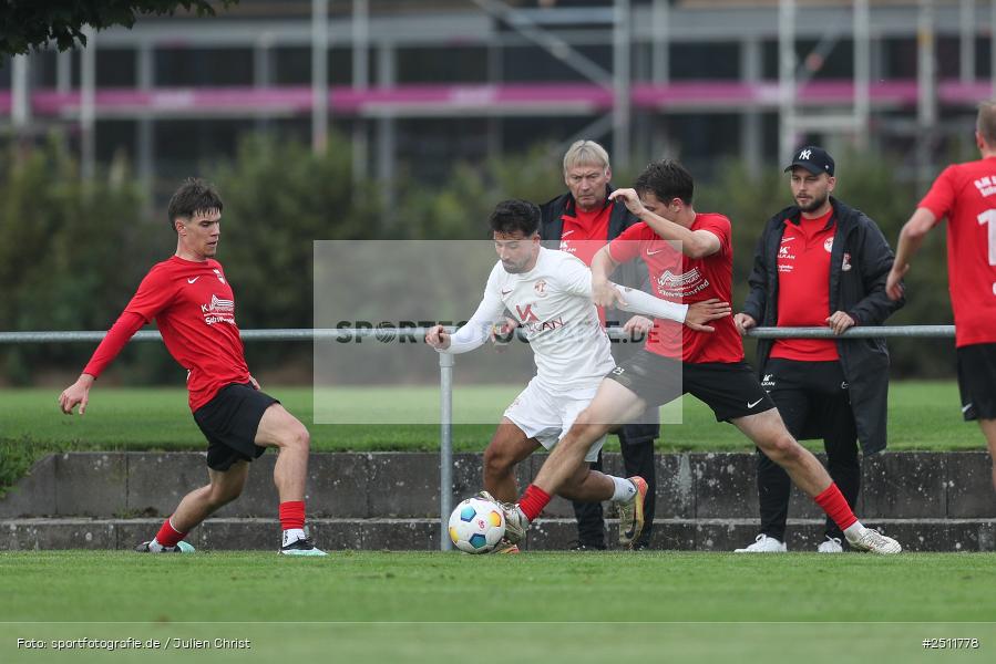 sport, action, Sportgelände, Schwebenried, SV Vatan Spor Aschaffenburg, Landesliga Nordwest, Fussball, DJK Schwebenried/Schwemmelsbach, BFV, 27.09.2025, 13. Spieltag - Bild-ID: 2511778