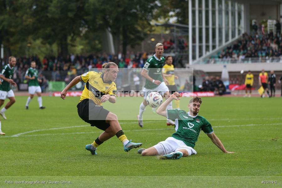 sport, action, TSV Alemannia Aachen, TSV, Schweinfurt, Sachs-Stadion, Fussball, FCS, DFB, 8. Spieltag, 3. Liga, 27.09.2025, 1. FC Schweinfurt 1905 - Bild-ID: 2511912