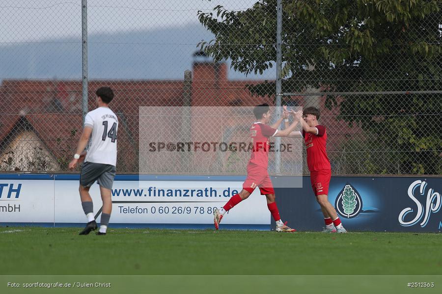 Sportgelände, Pflaumheim, 28.09.2025, sport, action, Fussball, BFV, 11. Spieltag, Bezirksliga Unterfranken West, SPG, TSV, SpVgg Hösbach-Bahnhof, TSV Pflaumheim - Bild-ID: 2512363