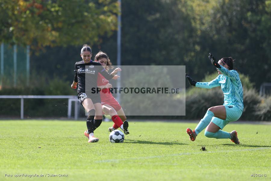 sport, action, SGS Essen, SGS, SANA Sportpark, Offenbach, OFC, Kickers Offenbach, Fussball, Frauen, DFB Pokal, DFB, 28.09.2025, 1. Runde - Bild-ID: 2512412