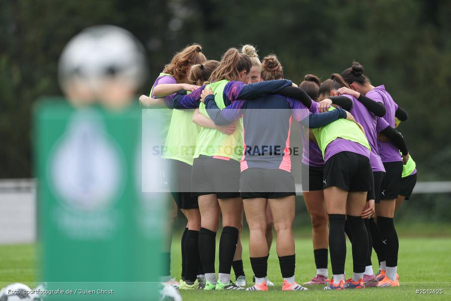sport, action, SGS Essen, SGS, SANA Sportpark, Offenbach, OFC, Kickers Offenbach, Fussball, Frauen, DFB Pokal, DFB, 28.09.2025, 1. Runde - Bild-ID: 2512425