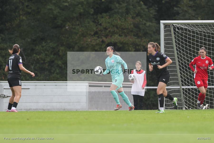 sport, action, SGS Essen, SGS, SANA Sportpark, Offenbach, OFC, Kickers Offenbach, Fussball, Frauen, DFB Pokal, DFB, 28.09.2025, 1. Runde - Bild-ID: 2512453