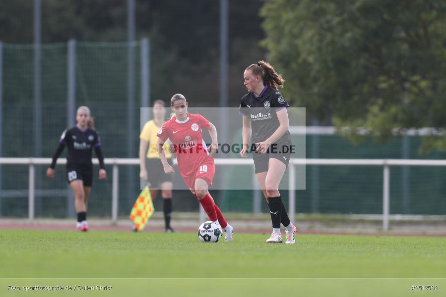 sport, action, SGS Essen, SGS, SANA Sportpark, Offenbach, OFC, Kickers Offenbach, Fussball, Frauen, DFB Pokal, DFB, 28.09.2025, 1. Runde - Bild-ID: 2512582