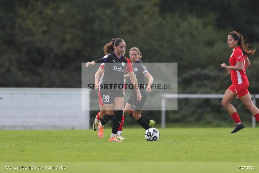sport, action, SGS Essen, SGS, SANA Sportpark, Offenbach, OFC, Kickers Offenbach, Fussball, Frauen, DFB Pokal, DFB, 28.09.2025, 1. Runde - Bild-ID: 2512583