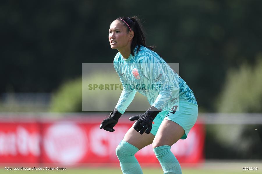 sport, action, SGS Essen, SGS, SANA Sportpark, Offenbach, OFC, Kickers Offenbach, Fussball, Frauen, DFB Pokal, DFB, 28.09.2025, 1. Runde - Bild-ID: 2512610
