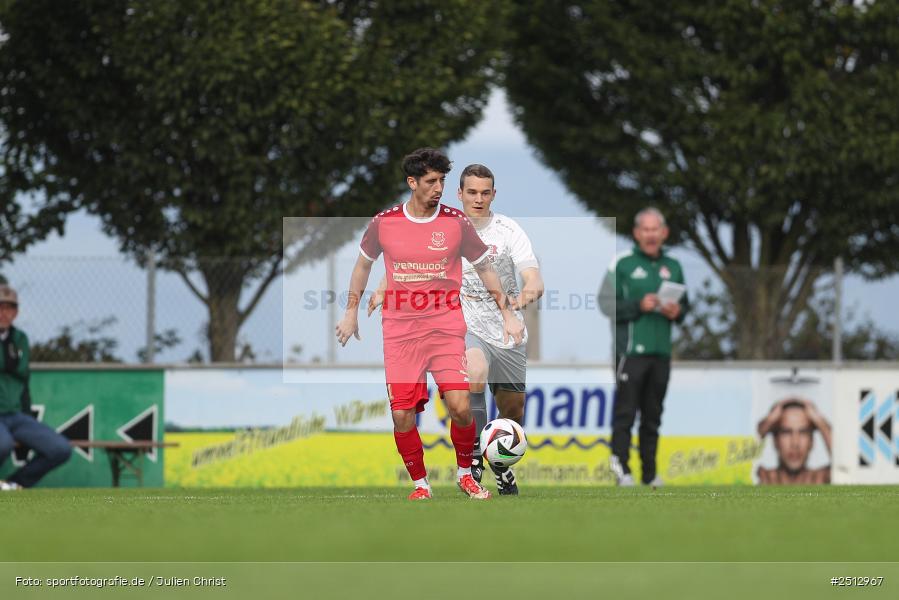 sport, action, TSV Pflaumheim, TSV, Sportgelände, SpVgg Hösbach-Bahnhof, SPG, Pflaumheim, Fussball, Bezirksliga Unterfranken West, BFV, 28.09.2025, 11. Spieltag - Bild-ID: 2512967