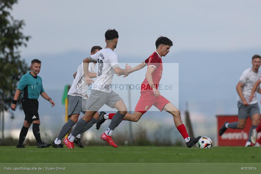 sport, action, TSV Pflaumheim, TSV, Sportgelände, SpVgg Hösbach-Bahnhof, SPG, Pflaumheim, Fussball, Bezirksliga Unterfranken West, BFV, 28.09.2025, 11. Spieltag - Bild-ID: 2512976