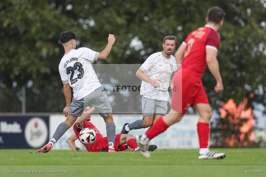sport, action, TSV Pflaumheim, TSV, Sportgelände, SpVgg Hösbach-Bahnhof, SPG, Pflaumheim, Fussball, Bezirksliga Unterfranken West, BFV, 28.09.2025, 11. Spieltag - Bild-ID: 2512998
