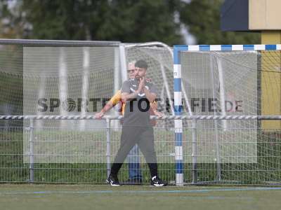 Fotos von FC Bayern Alzenau - SV Rot-Weiss Walldorf auf sportfotografie.de