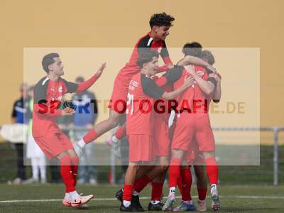 Fotos von FC Bayern Alzenau - SV Rot-Weiss Walldorf auf sportfotografie.de