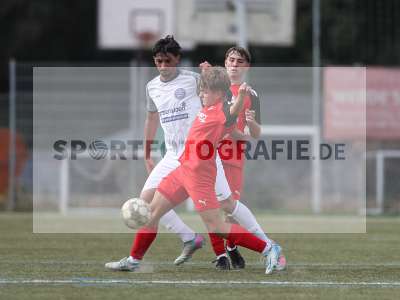 Fotos von FC Bayern Alzenau - SV Rot-Weiss Walldorf auf sportfotografie.de