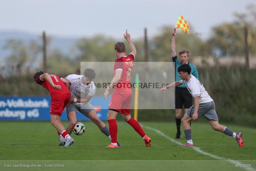 sport, action, TSV Pflaumheim, TSV, Sportgelände, SpVgg Hösbach-Bahnhof, SPG, Pflaumheim, Fussball, Bezirksliga Unterfranken West, BFV, 28.09.2025, 11. Spieltag - Bild-ID: 2513009
