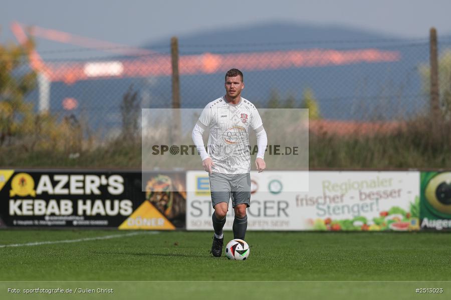 sport, action, TSV Pflaumheim, TSV, Sportgelände, SpVgg Hösbach-Bahnhof, SPG, Pflaumheim, Fussball, Bezirksliga Unterfranken West, BFV, 28.09.2025, 11. Spieltag - Bild-ID: 2513023