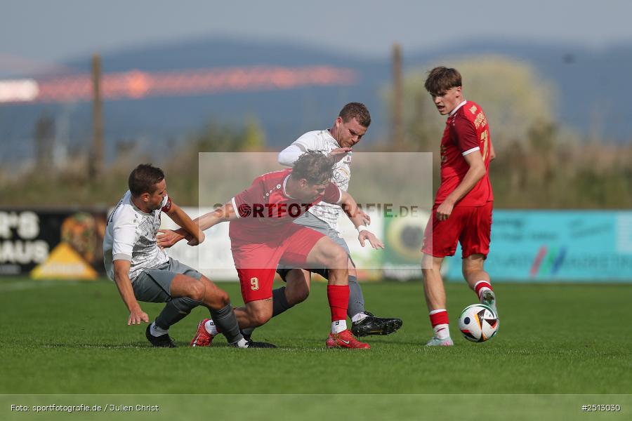 sport, action, TSV Pflaumheim, TSV, Sportgelände, SpVgg Hösbach-Bahnhof, SPG, Pflaumheim, Fussball, Bezirksliga Unterfranken West, BFV, 28.09.2025, 11. Spieltag - Bild-ID: 2513030