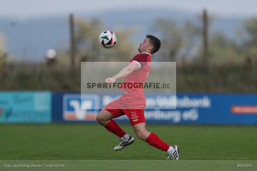 sport, action, TSV Pflaumheim, TSV, Sportgelände, SpVgg Hösbach-Bahnhof, SPG, Pflaumheim, Fussball, Bezirksliga Unterfranken West, BFV, 28.09.2025, 11. Spieltag - Bild-ID: 2513031
