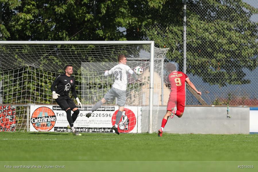 sport, action, TSV Pflaumheim, TSV, Sportgelände, SpVgg Hösbach-Bahnhof, SPG, Pflaumheim, Fussball, Bezirksliga Unterfranken West, BFV, 28.09.2025, 11. Spieltag - Bild-ID: 2513033