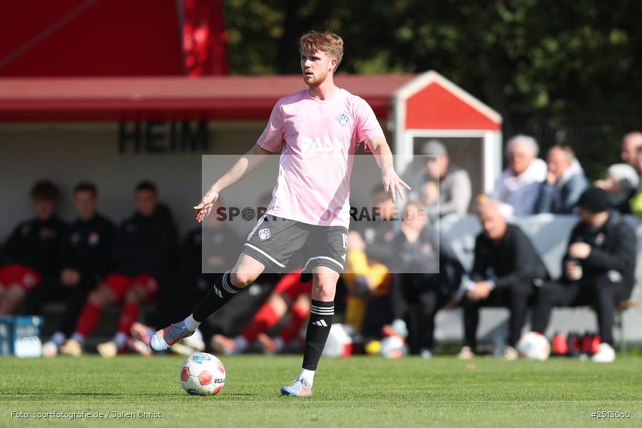 NGN Arena, Aubstadt, 03.10.2025, sport, action, Fussball, BFV, 12. Spieltag, Regionalliga Bayern, SVA, TSV, SV Viktoria Aschaffenburg, TSV Aubstadt - Bild-ID: 2513060