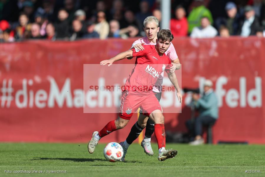 sport, action, TSV Aubstadt, TSV, SVA, SV Viktoria Aschaffenburg, Regionalliga Bayern, NGN Arena, Fussball, BFV, Aubstadt, 12. Spieltag, 03.10.2025 - Bild-ID: 2513174