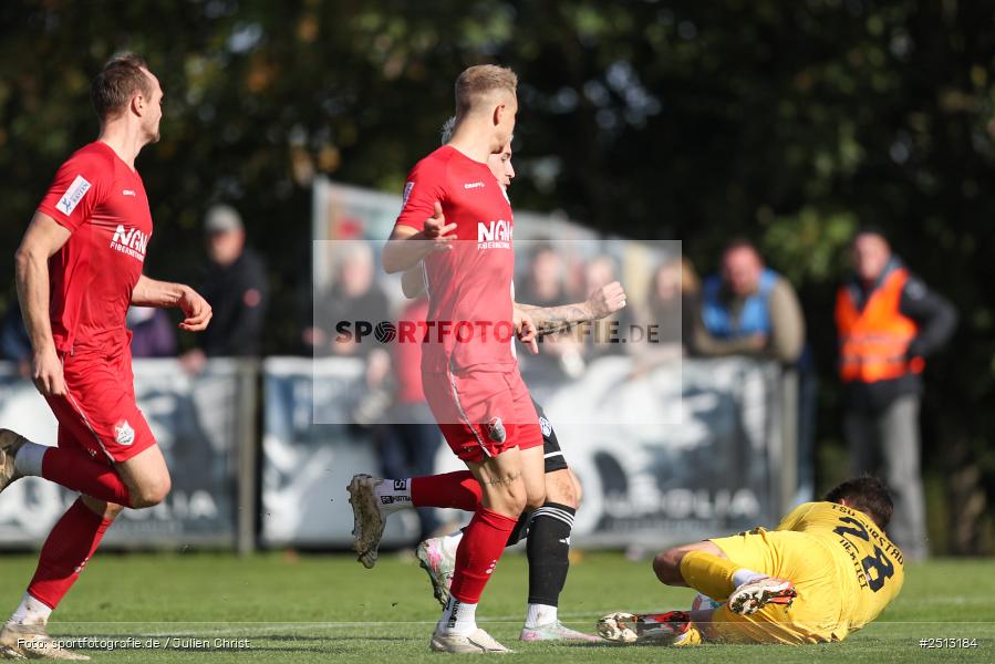 sport, action, TSV Aubstadt, TSV, SVA, SV Viktoria Aschaffenburg, Regionalliga Bayern, NGN Arena, Fussball, BFV, Aubstadt, 12. Spieltag, 03.10.2025 - Bild-ID: 2513184