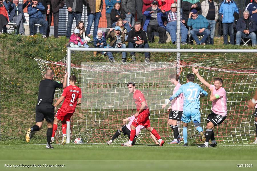 sport, action, TSV Aubstadt, TSV, SVA, SV Viktoria Aschaffenburg, Regionalliga Bayern, NGN Arena, Fussball, BFV, Aubstadt, 12. Spieltag, 03.10.2025 - Bild-ID: 2513209