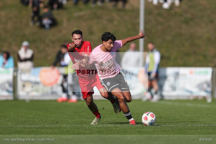 sport, action, TSV Aubstadt, TSV, SVA, SV Viktoria Aschaffenburg, Regionalliga Bayern, NGN Arena, Fussball, BFV, Aubstadt, 12. Spieltag, 03.10.2025 - Bild-ID: 2513225