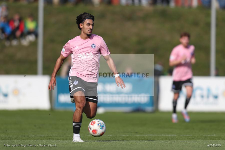 sport, action, TSV Aubstadt, TSV, SVA, SV Viktoria Aschaffenburg, Regionalliga Bayern, NGN Arena, Fussball, BFV, Aubstadt, 12. Spieltag, 03.10.2025 - Bild-ID: 2513235