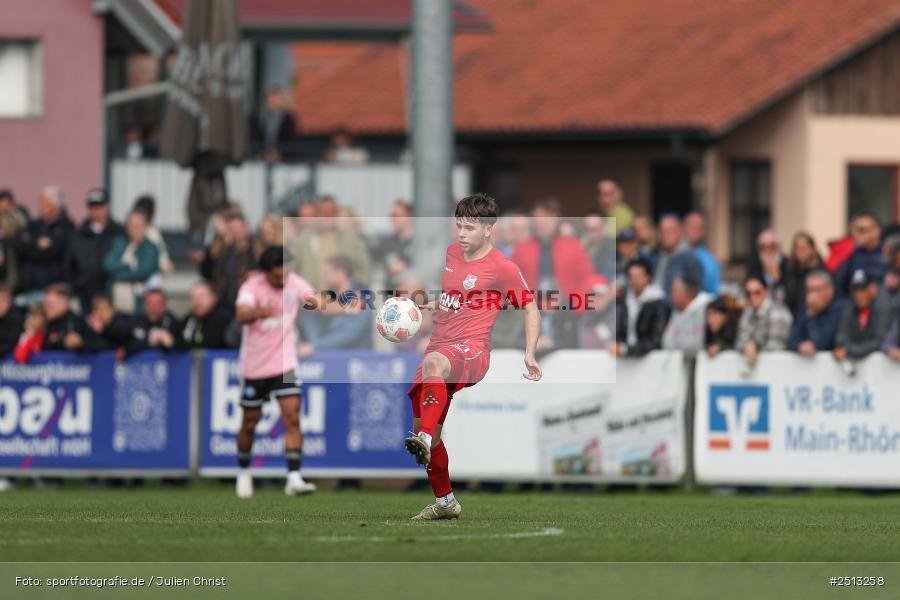 sport, action, TSV Aubstadt, TSV, SVA, SV Viktoria Aschaffenburg, Regionalliga Bayern, NGN Arena, Fussball, BFV, Aubstadt, 12. Spieltag, 03.10.2025 - Bild-ID: 2513258