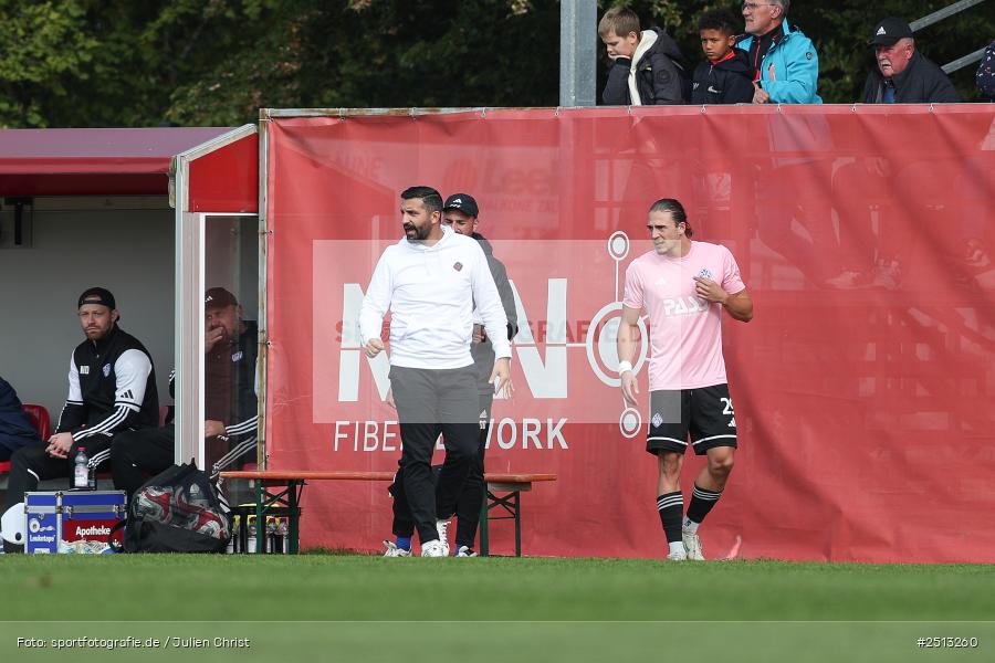 sport, action, TSV Aubstadt, TSV, SVA, SV Viktoria Aschaffenburg, Regionalliga Bayern, NGN Arena, Fussball, BFV, Aubstadt, 12. Spieltag, 03.10.2025 - Bild-ID: 2513260