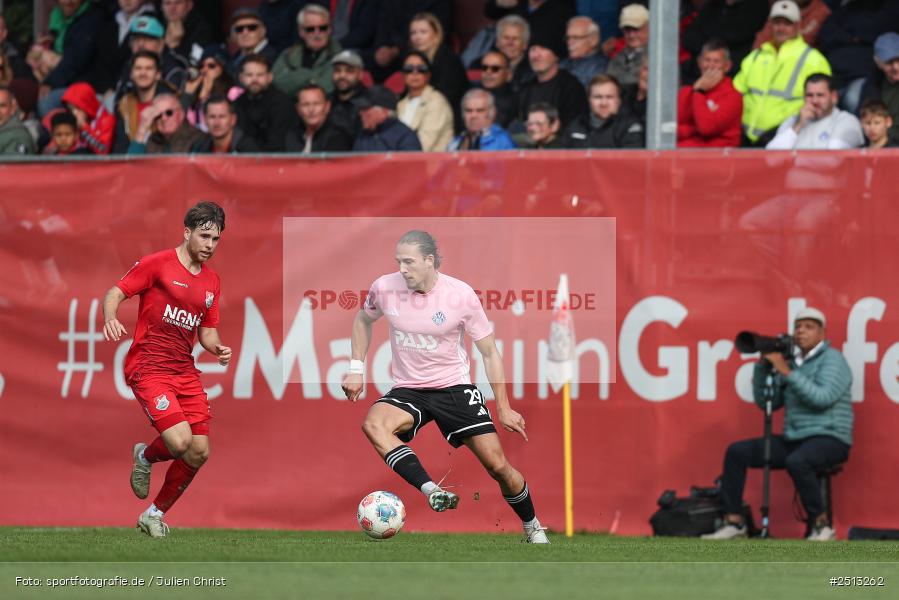 sport, action, TSV Aubstadt, TSV, SVA, SV Viktoria Aschaffenburg, Regionalliga Bayern, NGN Arena, Fussball, BFV, Aubstadt, 12. Spieltag, 03.10.2025 - Bild-ID: 2513262