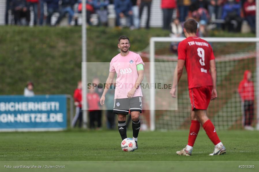 sport, action, TSV Aubstadt, TSV, SVA, SV Viktoria Aschaffenburg, Regionalliga Bayern, NGN Arena, Fussball, BFV, Aubstadt, 12. Spieltag, 03.10.2025 - Bild-ID: 2513285