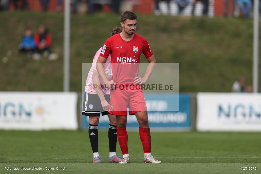 sport, action, TSV Aubstadt, TSV, SVA, SV Viktoria Aschaffenburg, Regionalliga Bayern, NGN Arena, Fussball, BFV, Aubstadt, 12. Spieltag, 03.10.2025 - Bild-ID: 2513292