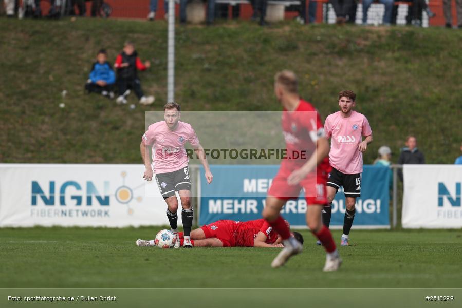 sport, action, TSV Aubstadt, TSV, SVA, SV Viktoria Aschaffenburg, Regionalliga Bayern, NGN Arena, Fussball, BFV, Aubstadt, 12. Spieltag, 03.10.2025 - Bild-ID: 2513299
