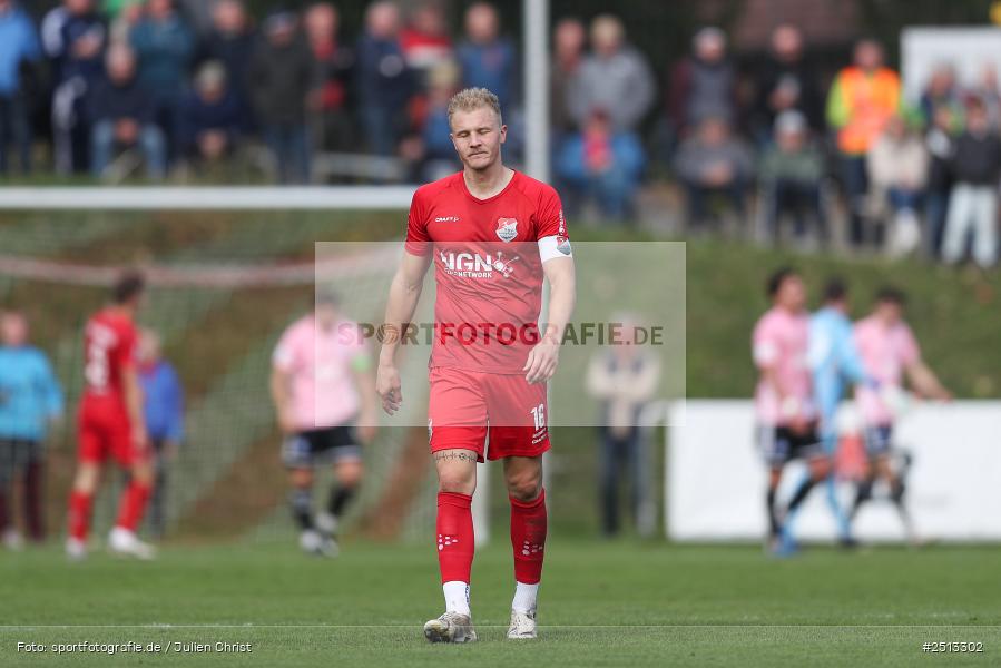 sport, action, TSV Aubstadt, TSV, SVA, SV Viktoria Aschaffenburg, Regionalliga Bayern, NGN Arena, Fussball, BFV, Aubstadt, 12. Spieltag, 03.10.2025 - Bild-ID: 2513302