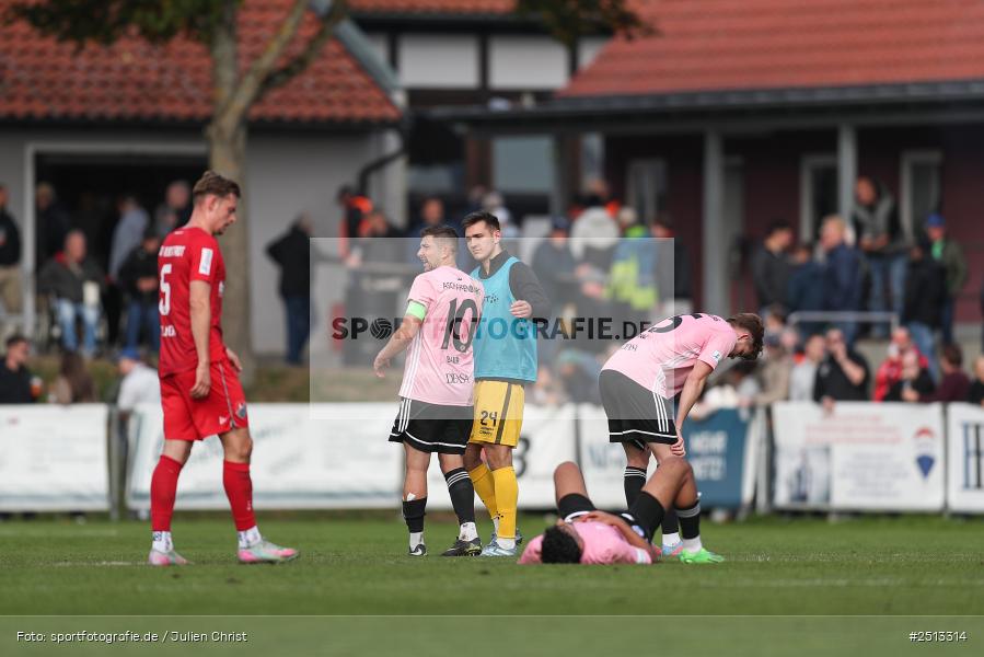 sport, action, TSV Aubstadt, TSV, SVA, SV Viktoria Aschaffenburg, Regionalliga Bayern, NGN Arena, Fussball, BFV, Aubstadt, 12. Spieltag, 03.10.2025 - Bild-ID: 2513314