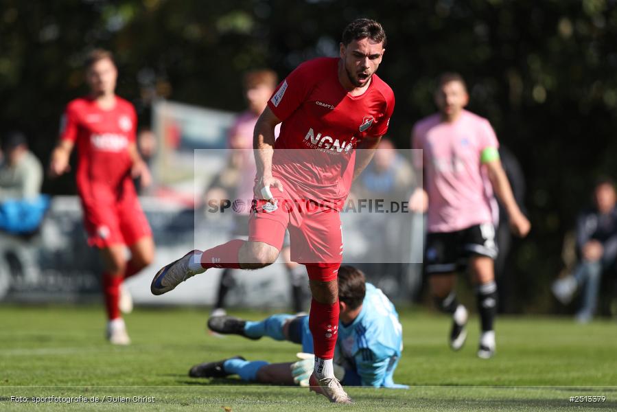 sport, action, TSV Aubstadt, TSV, SVA, SV Viktoria Aschaffenburg, Regionalliga Bayern, NGN Arena, Fussball, BFV, Aubstadt, 12. Spieltag, 03.10.2025 - Bild-ID: 2513379