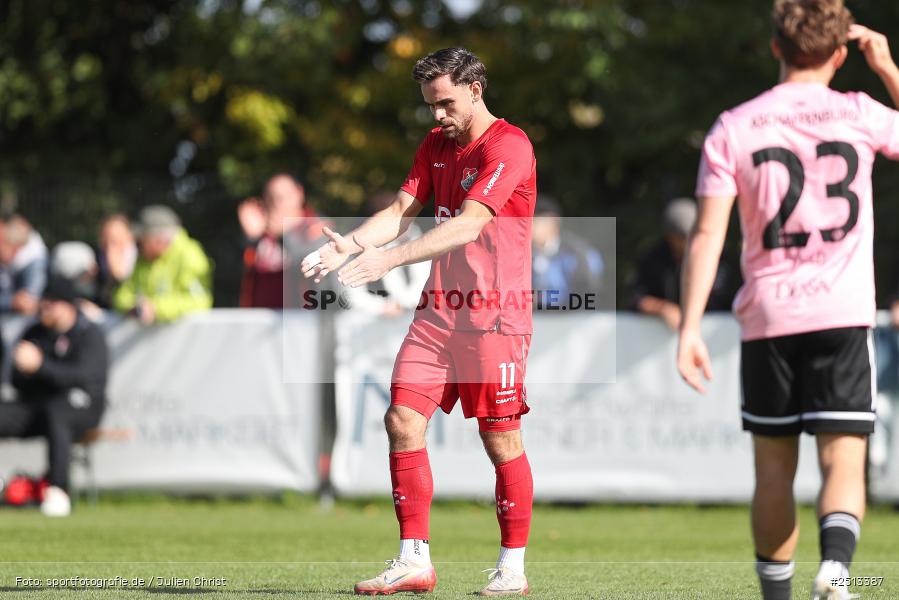 sport, action, TSV Aubstadt, TSV, SVA, SV Viktoria Aschaffenburg, Regionalliga Bayern, NGN Arena, Fussball, BFV, Aubstadt, 12. Spieltag, 03.10.2025 - Bild-ID: 2513387