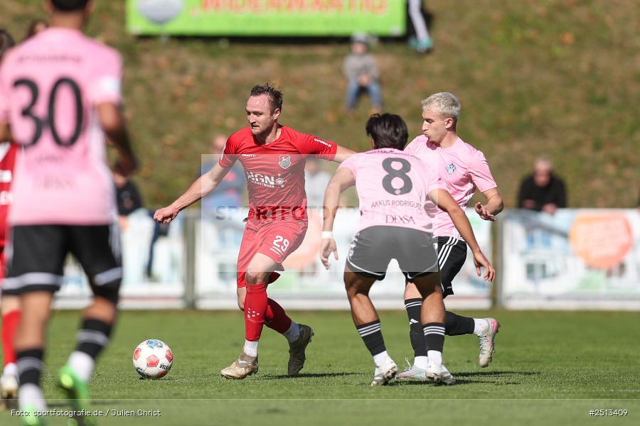 sport, action, TSV Aubstadt, TSV, SVA, SV Viktoria Aschaffenburg, Regionalliga Bayern, NGN Arena, Fussball, BFV, Aubstadt, 12. Spieltag, 03.10.2025 - Bild-ID: 2513409