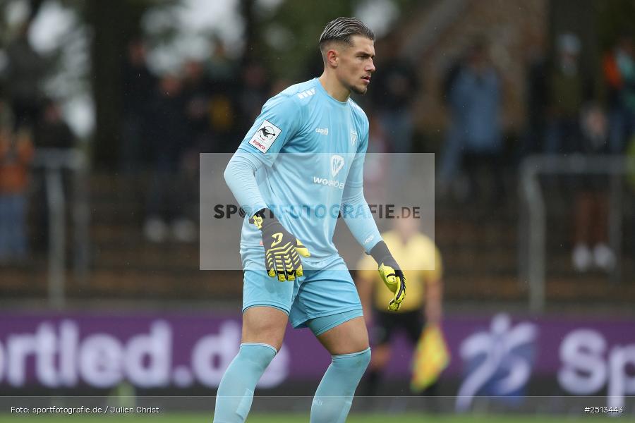 Sachs-Stadion, Schweinfurt, 04.10.2025, sport, action, Fussball, DFB, 10. Spieltag, 3. Liga, SCV, FCS, SC Verl, 1. FC Schweinfurt 1905 - Bild-ID: 2513443