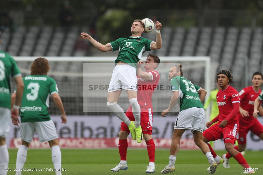 Sachs-Stadion, Schweinfurt, 04.10.2025, sport, action, Fussball, DFB, 10. Spieltag, 3. Liga, SCV, FCS, SC Verl, 1. FC Schweinfurt 1905 - Bild-ID: 2513447