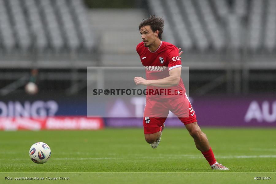 Sachs-Stadion, Schweinfurt, 04.10.2025, sport, action, Fussball, DFB, 10. Spieltag, 3. Liga, SCV, FCS, SC Verl, 1. FC Schweinfurt 1905 - Bild-ID: 2513449
