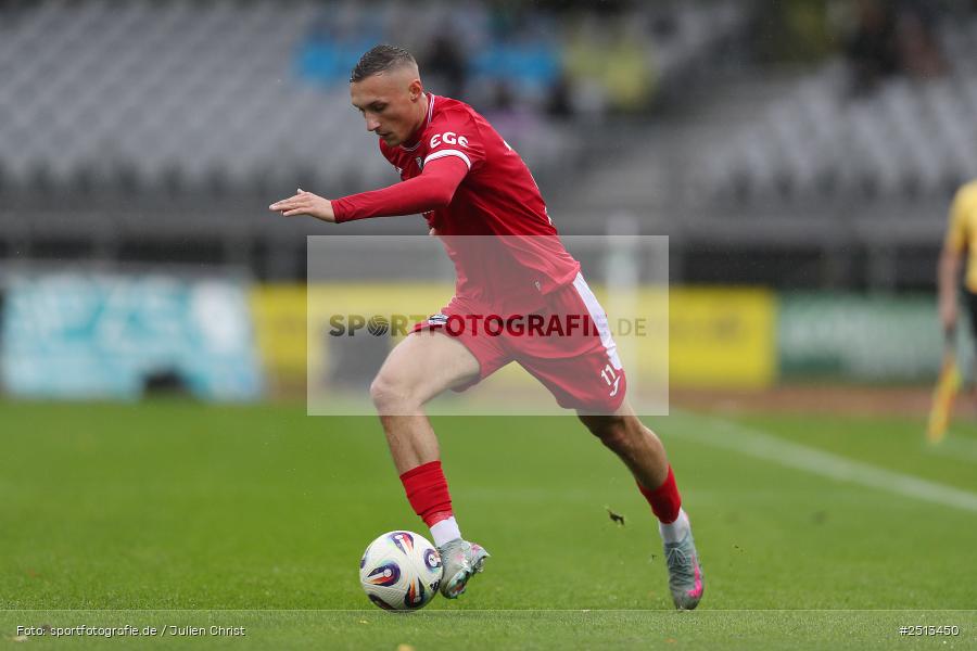 Sachs-Stadion, Schweinfurt, 04.10.2025, sport, action, Fussball, DFB, 10. Spieltag, 3. Liga, SCV, FCS, SC Verl, 1. FC Schweinfurt 1905 - Bild-ID: 2513450