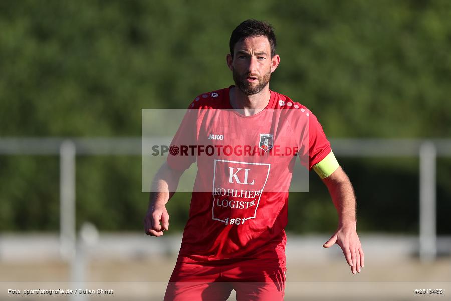 Kohlenberg Arena, Fuchsstadt, 04.10.2025, sport, action, Fussball, BFV, Landesliga Nordwest, 14. Spieltag, ASV, FCF, ASV Rimpar, 1. FC Fuchsstadt - Bild-ID: 2513483