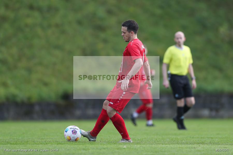 sport, action, Landesliga Nordwest, Kohlenberg Arena, Fussball, Fuchsstadt, FCF, BFV, ASV Rimpar, ASV, 14. Spieltag, 1. FC Fuchsstadt, 04.10.2025 - Bild-ID: 2513517