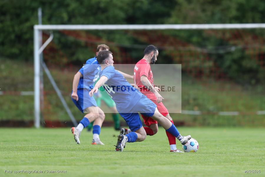 sport, action, Landesliga Nordwest, Kohlenberg Arena, Fussball, Fuchsstadt, FCF, BFV, ASV Rimpar, ASV, 14. Spieltag, 1. FC Fuchsstadt, 04.10.2025 - Bild-ID: 2513525